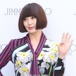 김혜수의 파격적인 똑단발