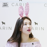 女 아이돌과 꽃분홍의 <b>케미</b>