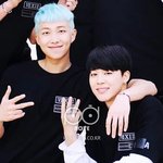 [방탄소년단] 둘이 존ㄴ나 <b>예쁘다</b>