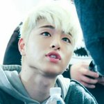 [댓글부탁해] 반에서 <b>일진</b> 취급 당하는 사람 있어?