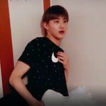 [EXO] 이거 조카 <b>청순</b>가련하지않냐