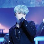 [방탄소년단] 방탄같이 생긴 사람이 <b>주변</b>에 있을 것 같은데 없어