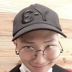 [방탄소년단] 와 나 낮누 <b>모자</b> 이뻐서