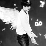 [EXO] <b>미카엘</b>?