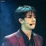 [EXO] <b>동일인물</b>?