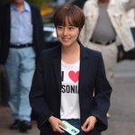 굿바이 미스터 블랙 문채원, 흰 티+청바지만으로 매력발산!