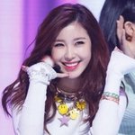 <b>효성</b>이의 잇몸미소 다덜 조심해!! 덕통사고나면 큰일이니까 !