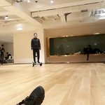 [EXO] 어우 뒤에 경수 <b>창백</b>해보여