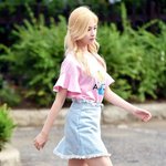 금발이 잘 어울리는 흰피부