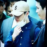 [경수] 으어..