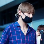 [방탄소년단] 뷔 머리에 맨날 선글라스 왜저리 끼는거야?