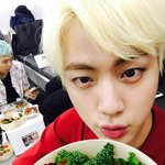 [방탄소년단] 여러분 <b>소통</b>하는 아이돌을 사랑하세요