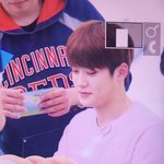 [NCT] 오늘 팬싸에서 빵인형 받은 재현이