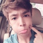 [EXO] <b>잇힝</b>이 쌍꺼풀 없애봄