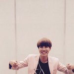 [방탄소년단] 여기서 <b>저</b> 카드 쓰러트리면