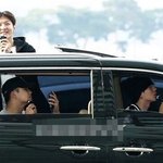 공항에서 <b>면도</b>하는 최초 아이돌