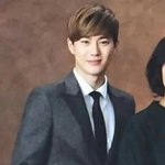 [EXO] 이거 준면이 <b>가족</b><b>사진</b>임?????