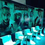 [EXO] 견이 설정봐라 그냥 10덕사