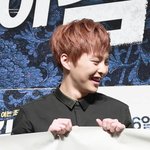 [시우민] 시우민 <b>앞발</b> 나옴;;;