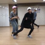 [방탄소년단] 백만불짜리 다<b>리임</b>ㅁㅊ;;;;