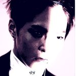 [시우민] 몬스터 시우민 눈동자크<b>키</b> 다른거 <b>봄</b>?