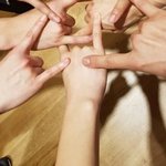 [EXO] 근데 진짜 <b>손톱</b>만 보면 경수손인데 이게ㅋㅋ
