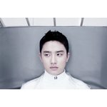 [EXO] 왼쪽 여자분... 옷이 아디<b>닥스</b> 짜가다..