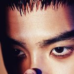 [EXO] 경수손 까만이유가