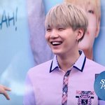 [방탄소년단] 오늘따라 윤기왜케 <b>신나</b>보여