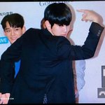 [EXO] 첸도 백현 싼티짓 한심하게 <b>본다</b>