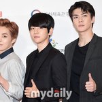 [EXO] <b>슈</b>민 능글맞은아저씨같애