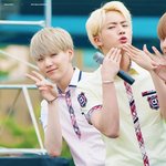 [방탄소년단] 김태형손 왜이랙ㅋㅋㅋㅋㅋㅋ