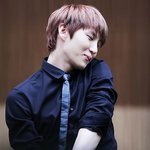 [VIXX] 레오 이 사진 상황이 뭔지 아는 별빛???