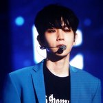 [EXO] 와 변백현 <b>렌즈정보</b> 아직 안떴냐