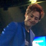 [EXO] 화질<b>구림</b>)엑소엘 바로앞에서 웃는 시우민