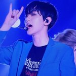 [EXO] 핏대턱선<b>렌즈</b>속<b>쌍</b>스포의 완벽한조화ㅜㅜ