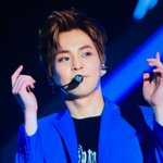 [EXO] 어차피뒤지는거 김민석 총에맞아서뒤질<b>란다</b>