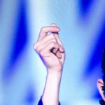 [EXO] 도걍수 손하트 맛들렸네...