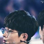 [세븐틴] 캐럿들아 <b>전원우</b> 사진좀 ㅠㅠㅠ