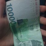 [EXO] 먹을꺼안먹고 <b>버스비</b>아껴서 앨범사고
