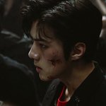 [EXO] 아시발 이거 거의좀비영화 남주수준아니냐