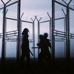 [EXO] 이거 <b>저항</b>하는 멤버 누구냐 백현이 인듯한데