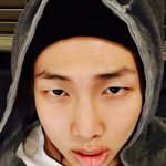 [댓글부탁해] 나만 <b>랩</b>몬이랑 이사람 닮았다고 생각함?