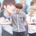 [방탄소년단] 아침에 등교하는 수줍은 <b>여고생</b>들 같아