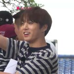 [방탄소년단] 햄버거가 진짜 <b>요만</b>해요