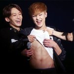 <b>CG</b>인 줄 알았던 男돌 조각 몸매