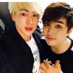 [방탄소년단] 오늘 석진이 <b>뮤지컬</b>보러갔댕