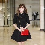 나이를 안먹는 티파니 <b>상큼</b>한 패션