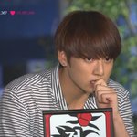 [방탄소년단] 애기<b>손톱</b>먹지마..