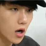 [EXO] 방송에서 욕이 목까지 차오른 백현.<b>gif</b>